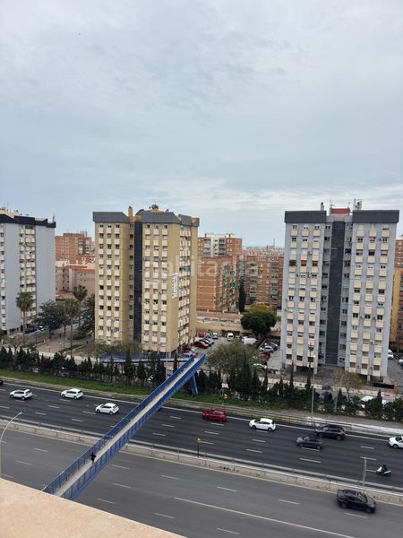 Foto a79b85c2-c308-4aa4-9f10-e644c65c2ba3. Pis a Portada Alta - Pol. Crta. De Cártama Málaga