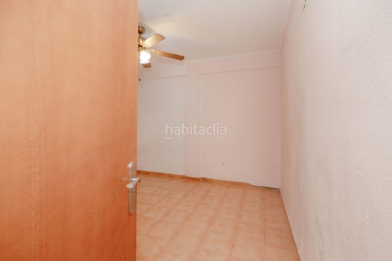 Foto f011e94f-999b-41f3-9387-3467ff2f1150. Pis a Perchel Norte Málaga
