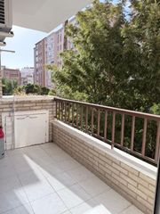 Pis  Calle héroe de sostoa. Piso en venta en calle héroe de sostoa