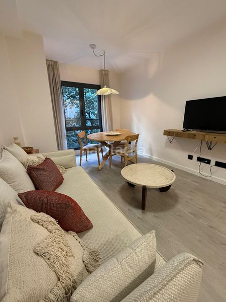 Foto ba7fe3db-9cc9-4c74-8377-bf5633bdd828. Apartament amb calefacció a Conde de Ureña Málaga