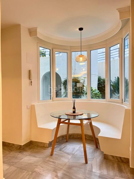 Foto 6106a70e-5649-4347-bf57-8db85bcaa473. Casa adossada amb aparcament piscina a Playa de la Fontanilla Marbella