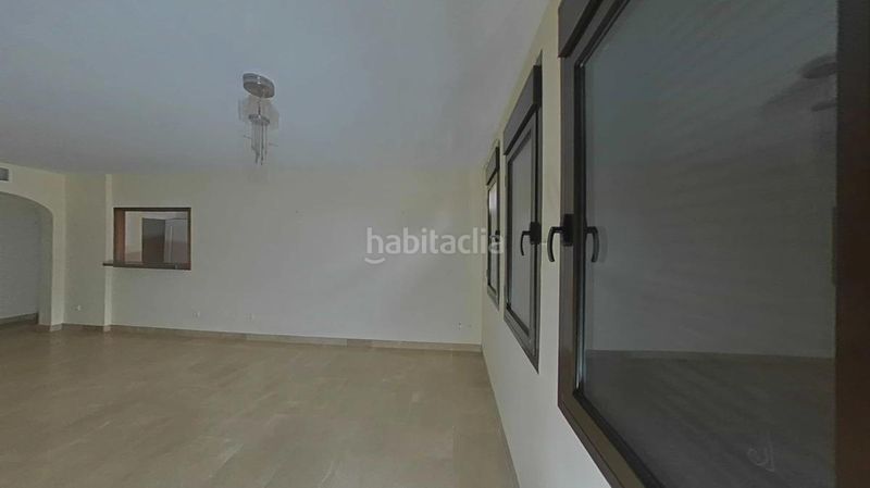 Foto 39000b21-876f-4765-a02d-9d28429c4c6a. Planta baixa amb aparcament piscina a La Duquesa Manilva