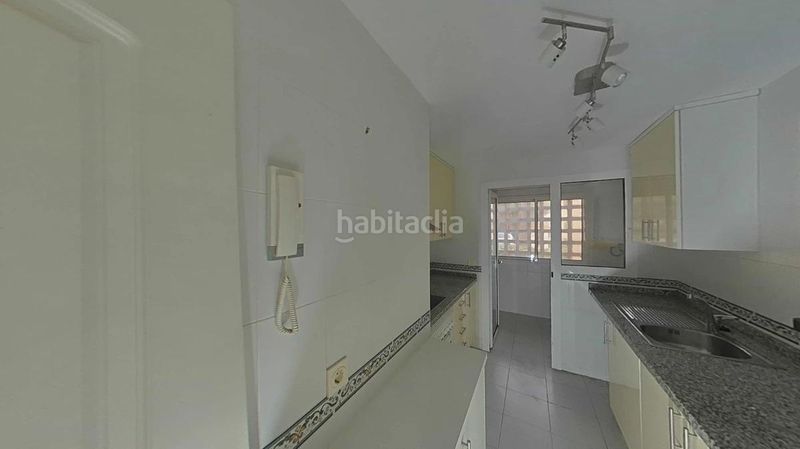 Foto 51d23ebf-ef08-438b-bee9-3dac5d760dac. Planta baixa amb aparcament piscina a La Duquesa Manilva