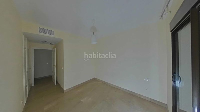 Foto 5a899dc6-b49b-40ce-91e2-952e38f14fd8. Planta baixa amb aparcament piscina a La Duquesa Manilva