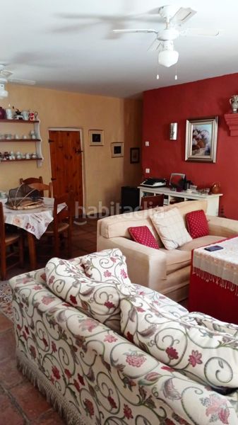 Foto e338bb29-55ec-4dda-a393-213578a509fa. Casa amb calefacció piscina a Comares