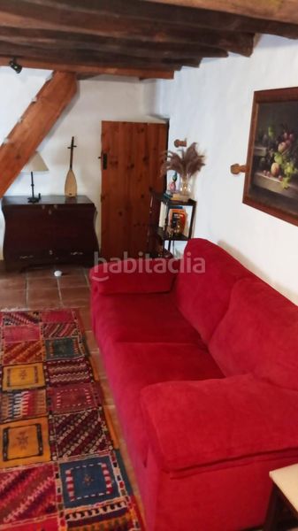Foto f5b8427f-a27f-4725-86f6-7bc07757aee3. Casa amb calefacció piscina a Comares