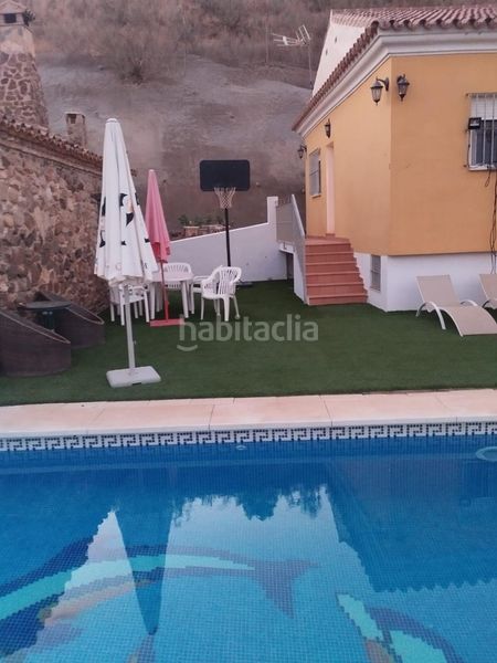 Foto f4b147e3-e8de-44c9-bd2b-c14148969b73. Masia amb aparcament piscina a Almogía