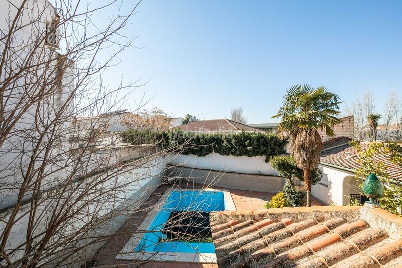 Foto 6c04bf84-a7e2-4583-950d-bbf918a38923. Masia amb aparcament piscina a Las Flores - Huerta Gabias (Las)