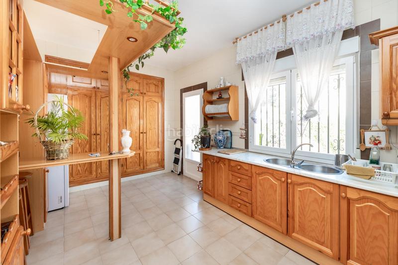 Foto 9a3d0e74-2c4d-41f9-a30a-1f9497689d1e. Chalet imponente chalet en Otura