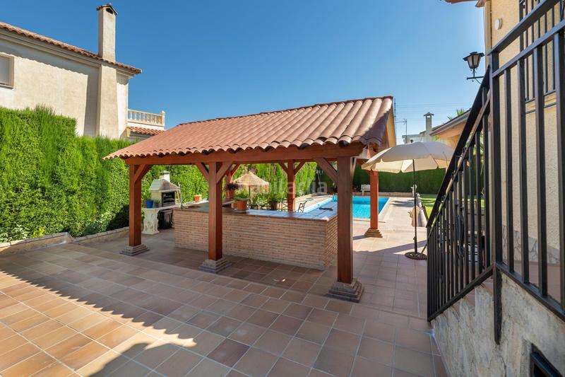 Foto 906da1db-cc3d-4514-84bb-181835ff28e7. Chalet avec parking piscine dans Villa de Otura