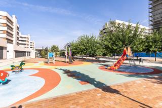 Local Comercial en Calle Calle Actriz Fabiana Laura