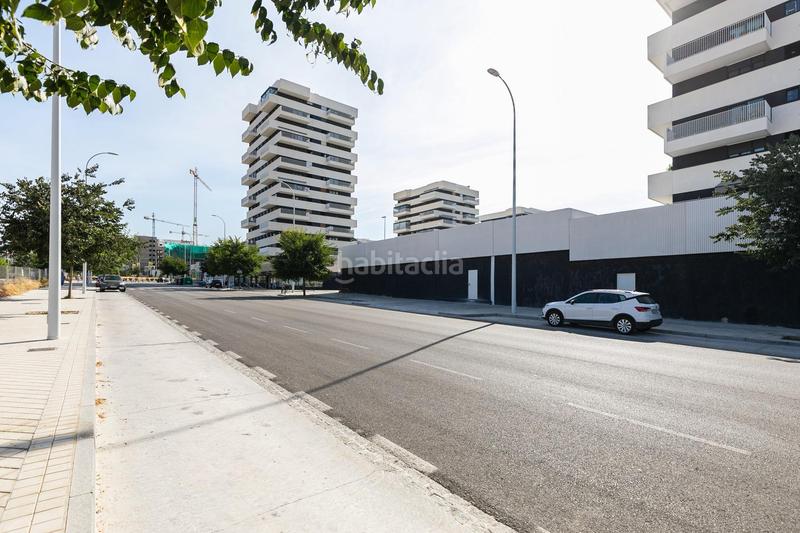 Foto d0614b7a-9dfb-4556-b739-3482f21135a3. Local comercial en calle alcalde antonio camacho local comercial en zona de expansión en Granada