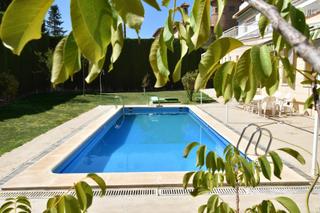 Chalet en Albolote. Cortijo del aire