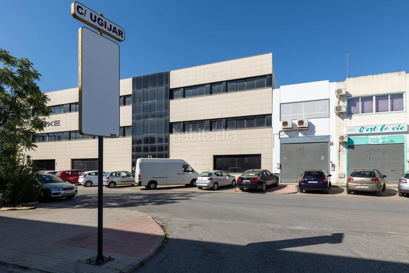 Foto 472ff2a9-9e49-497c-9f62-b859a3936de4. Local comercial en Peligros