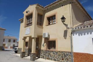 Casa  San jose. Oportunidad única en cortes de baza!