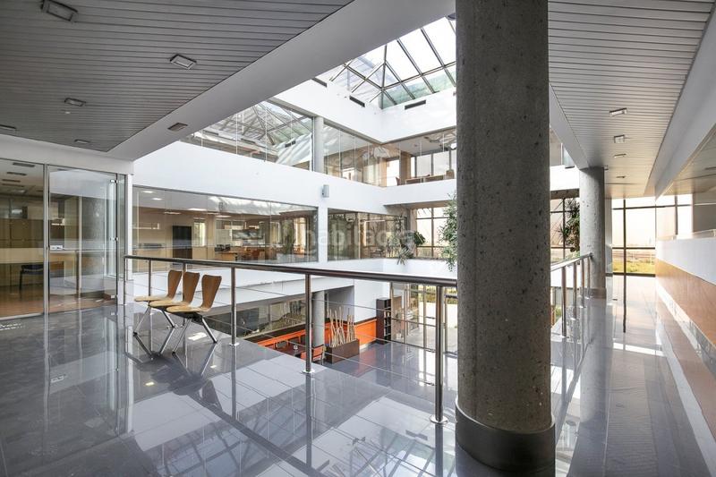 Foto 63854608-c377-4510-be7f-b6ebef0e0b07. Ufficio con riscaldamento parcheggio in Campus de la Salud Armilla