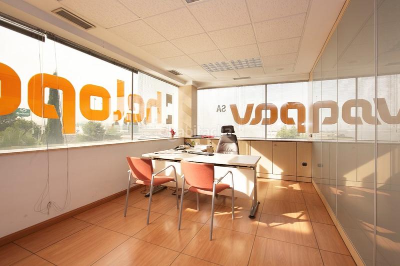 Foto 9e0cf655-1248-4dcc-b670-404e23d75638. Ufficio con riscaldamento parcheggio in Campus de la Salud Armilla