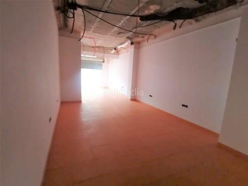 Foto ddefe3ef-5bac-4335-90b8-c3bed866719f. Local comercial  granada en Ogíjares