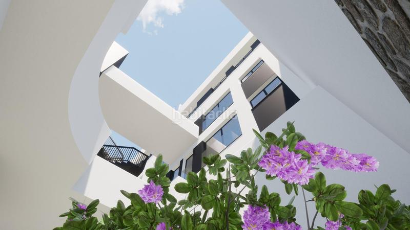 Foto 195f59c0-a567-4ba9-a324-702862abd1c4. Zweistöckige wohnung mit heizung parking pool in Haza Grande Granada