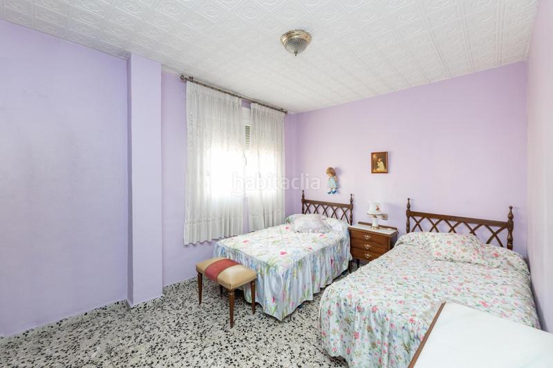 Foto 1351373f-6fff-49d7-b5a5-671e0c4e5f86. House in Barrio de Zaidín Granada