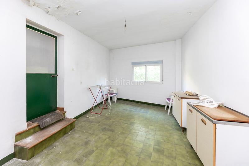 Foto 8c56bee3-2e25-480f-9ad7-61d295d6a09c. House in Barrio de Zaidín Granada