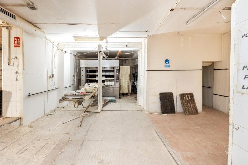 Foto d8f2bb45-01b5-4a99-ba03-f6fd9c407339. House in Barrio de Zaidín Granada