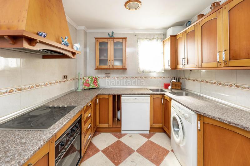 Foto f1a90d04-72aa-461b-ab45-4bb24ce598c3. House in Barrio de Zaidín Granada