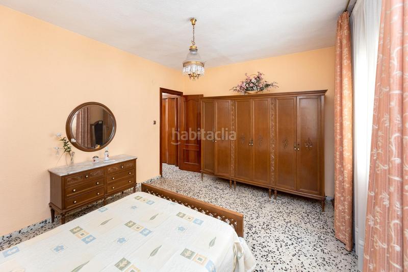 Foto fb9939d6-5116-45b6-a84d-5ceb2bf3b163. House in Barrio de Zaidín Granada