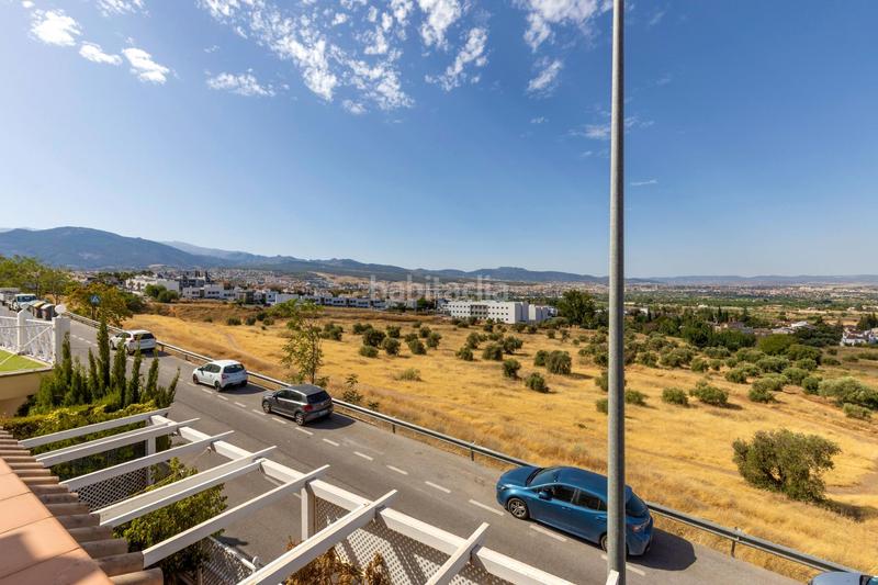 Foto bbb287e5-4855-4378-a252-922c8a3d3d11. Reihenhaus mit heizung parking pool in Camino de los Neveros - Serrallo Granada