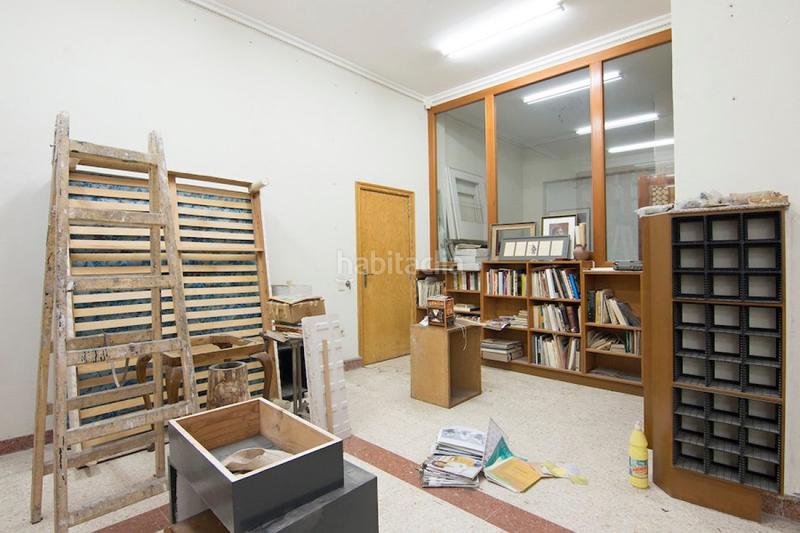 Foto 05bd945b-6aff-46f8-a34e-3903a0cccc0f. Local commercial dans Joaquina Eguaras Granada