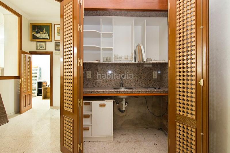 Foto 52304d67-86d5-423b-8dbc-5246e3120149. Local commercial dans Joaquina Eguaras Granada