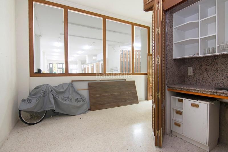 Foto 604edf0c-73b2-4d41-8d60-e43c984baee3. Local commercial dans Joaquina Eguaras Granada