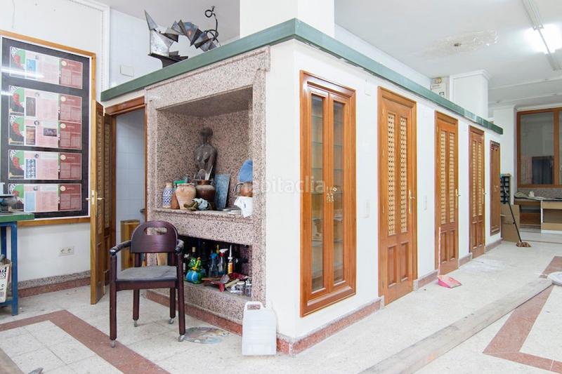 Foto 9d6efd8c-ee18-4ef7-aa7f-dc2b342f0d78. Local commercial dans Joaquina Eguaras Granada