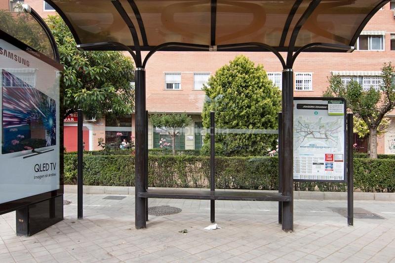 Foto c539b06e-1b5b-4854-915f-c4d152cd4778. Local commercial dans Joaquina Eguaras Granada