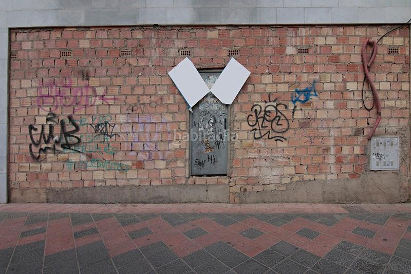 Foto fe091beb-e4c9-4eef-9fe2-e574b71996a8. Location local commercial dans Las Tres Cruces Armilla