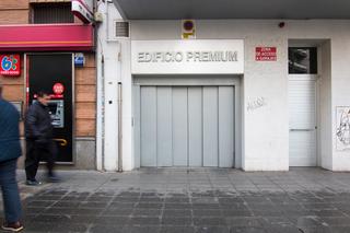 Aparcament cotxe  Calle recogidas. Plaza de garaje en recogidas