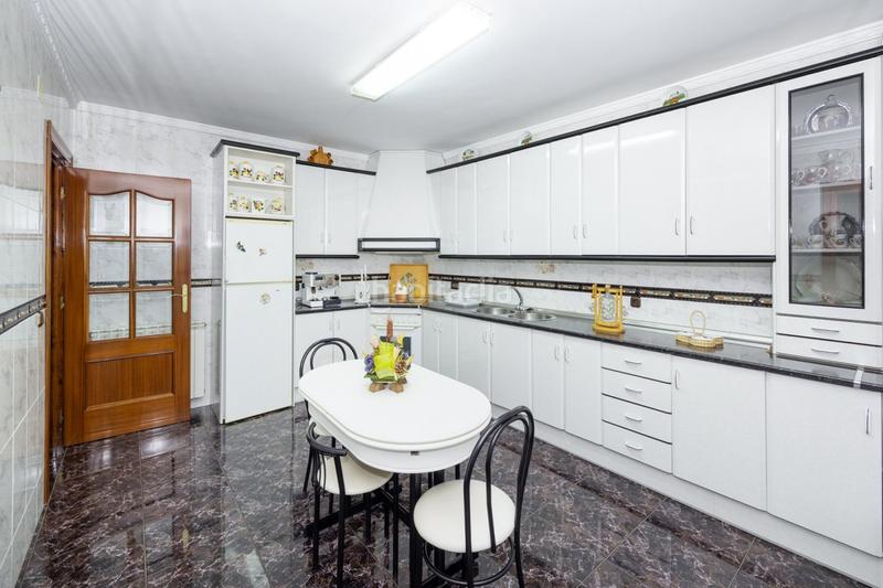 Foto b4da89ea-7bde-4561-8712-52aa929df6aa. Chalet  en Cijuela