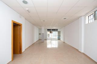 Local Comercial en Calle LIBERTAD 35