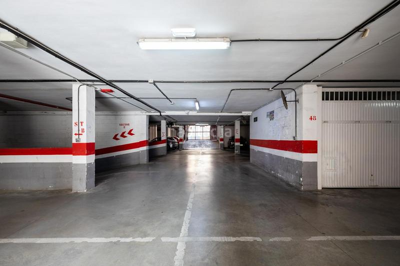 Foto e412c19d-500c-4988-8393-76270d9664ea. Posto auto in Angustias - Chana - Encina Granada