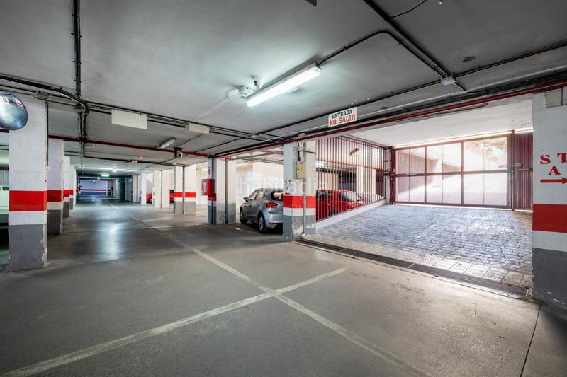 Foto ea93e6f9-18da-493e-afda-cc049a0cd741. Posto auto in Angustias - Chana - Encina Granada