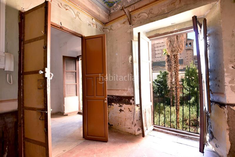 Foto de02d2c8-3054-4230-bcc2-c222daa24a94. Edificio detrás de la catedral en Guadix