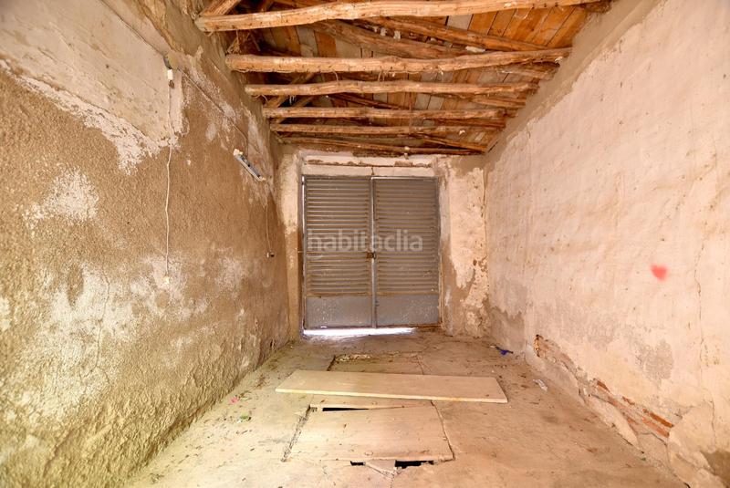 Foto ee8500d1-d119-49bc-b6c3-2e58fbc0e544. Edificio detrás de la catedral en Guadix