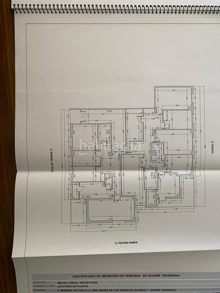Foto 36bf91cf-a6ec-435b-b86c-b1838d336f7e. Pis a plaza maria de los angeles 1 a Guadix