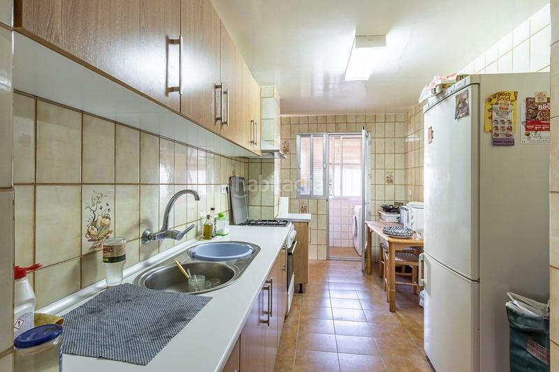 Foto 87f4f3be-760b-4794-8eec-6be621f10d6f. Pis a plaza maria de los angeles 1 a Guadix