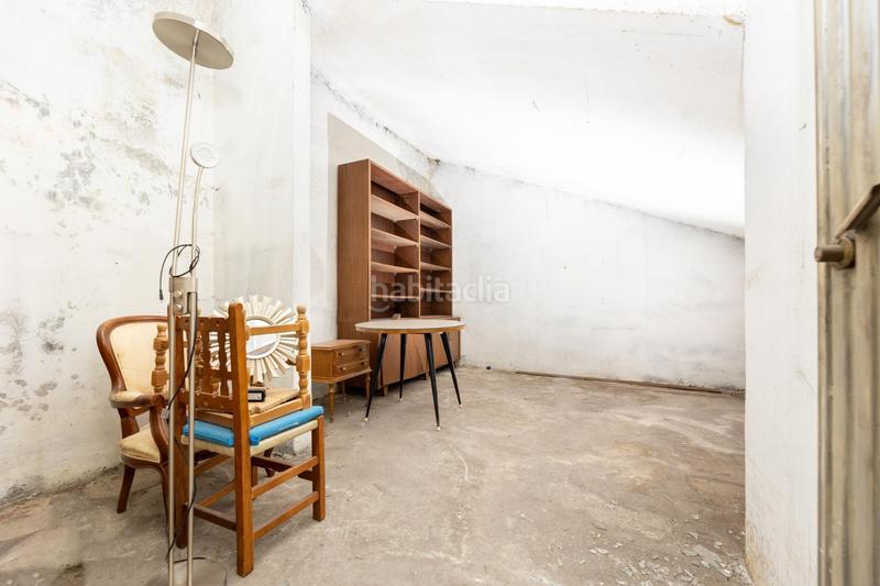 Foto b6d94316-fc1e-4b36-ab37-255625d97b50. Aparcament cotxe a Fígares Granada