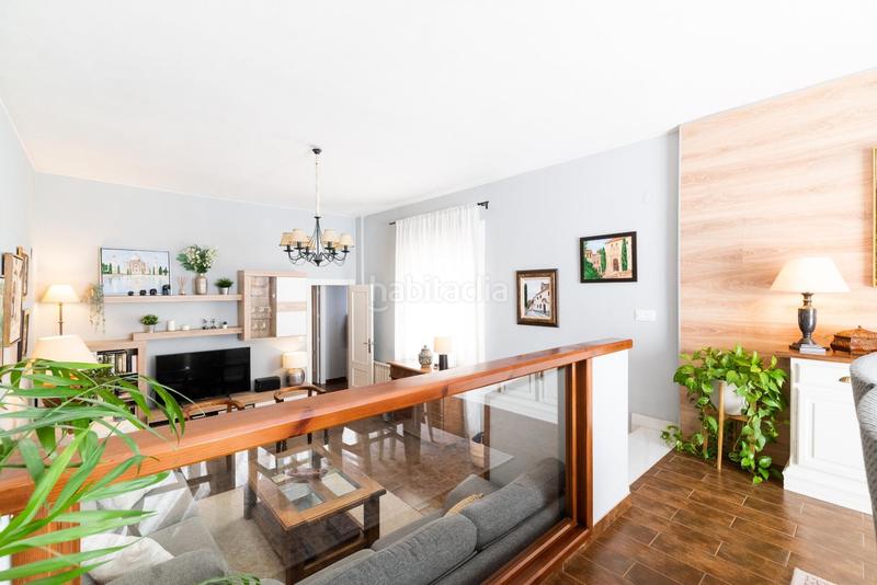 Foto eb25e4a6-36ca-43ef-93d1-fdb03c0787a1. Xalet amb calefacció aparcament a Santa Fe