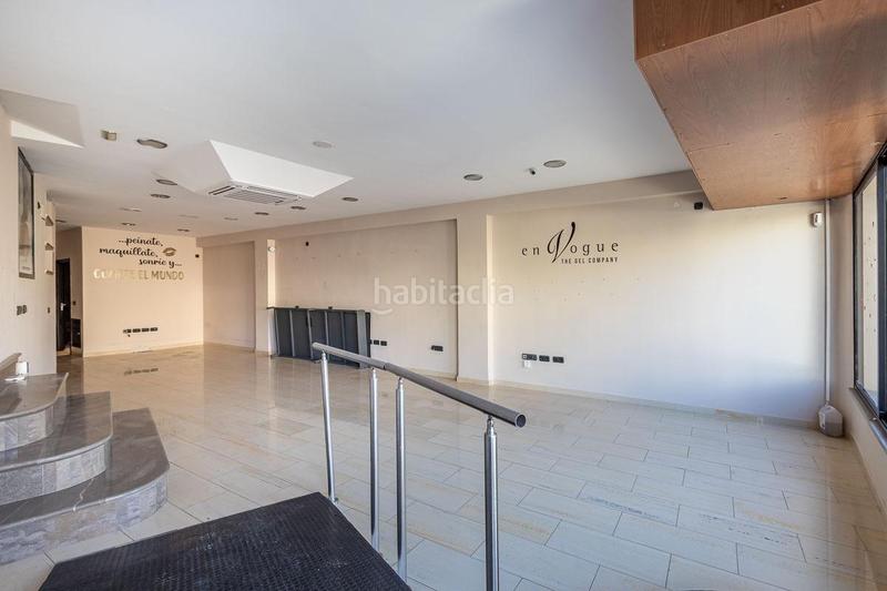 Foto 1477f706-5ef2-4206-ba85-c0dd724c04b4. Local commercial dans calle madrid 36 dans Barrio de la Vega Monachil