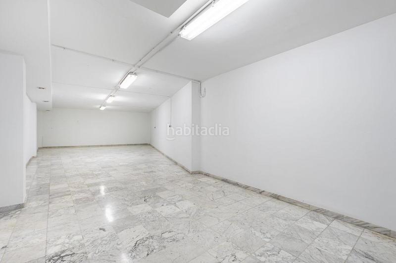 Foto 8b31c757-0e24-4c42-984b-6a95b2f90df1. Local commercial dans calle madrid 36 dans Barrio de la Vega Monachil