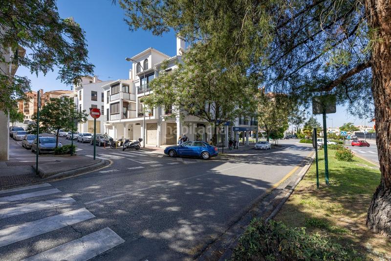 Foto 86d3ad6d-e32e-4631-87cd-7b801c92eb5d. Business premise in Camino de los Neveros - Serrallo Granada