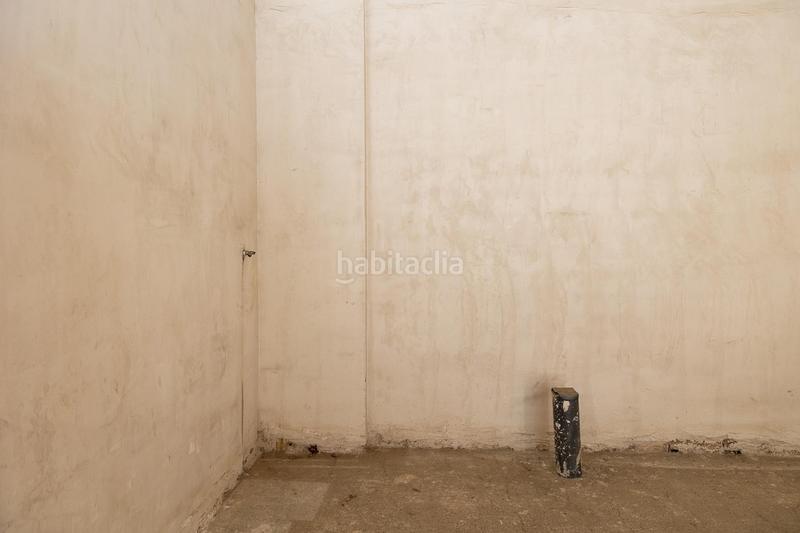 Foto 893845d5-c2b7-45dd-aaa5-10d8e10217c1. Business premise in Camino de los Neveros - Serrallo Granada